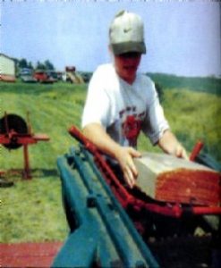 Hand-Fed Shingle Mill Steals the Show Image